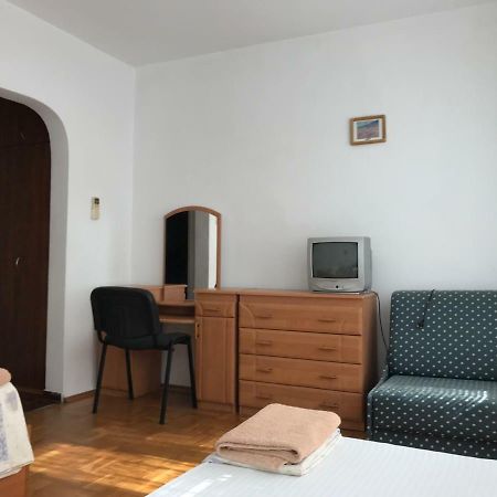 Milena'S House Hotel Burgas Bagian luar foto